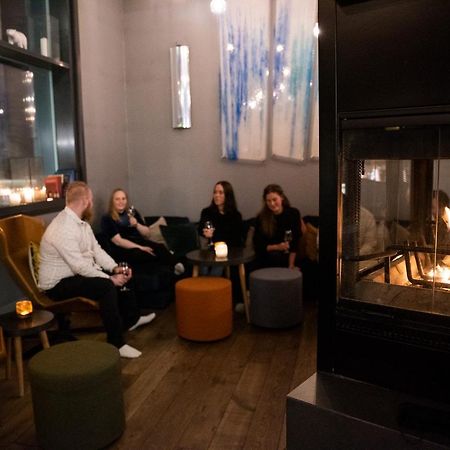 Svalbard Hotell | Polfareren Longyearbyen Exterior foto